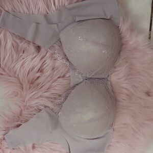 PRE-LOVED UNBRANDED FLORAL LACE PADDED FRONT CLOSURE BRA-7XL